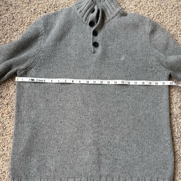 Nautica Men's Sweater Size L Gray Wool Blend Four Button Mock Neck Logo Pullover - Picture 8 of 11